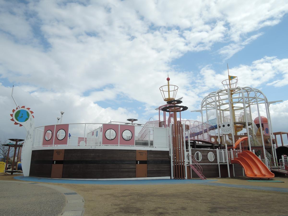 Uchinadamachi Cycling Terminal Hotel Exterior photo